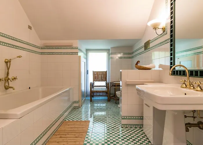 Yoko - Griante 公寓